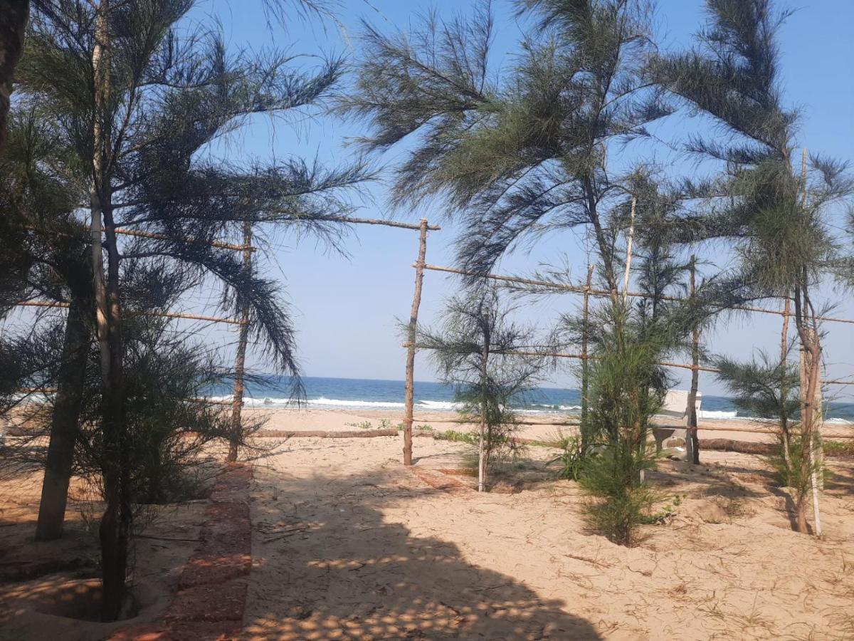 Raapan Beach Resort Mālvan 外观 照片
